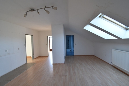 Dachgeschosswohnung in 2821 Frohsdorf