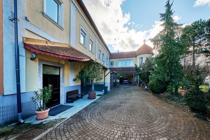 Mehrfamilienhaus in 1230 Wien