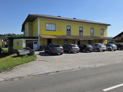 Mehrfamilienhaus in 8463 Schloßberg