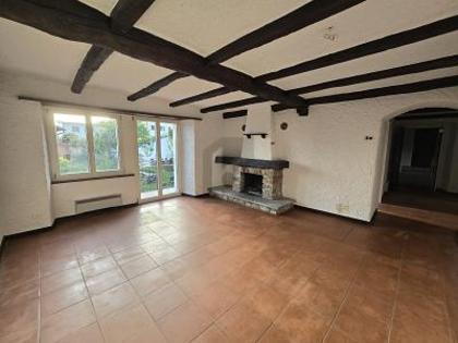 Etagenwohnung in 6865 Tremona