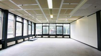 Bürofläche in 1025 St-Sulpice VD
