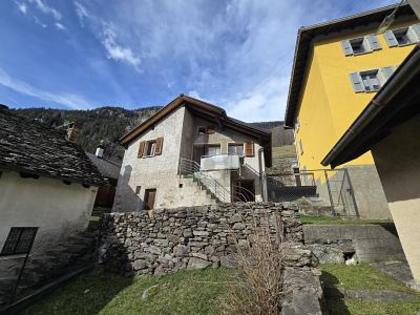 Ferienhaus in 6760 Faido