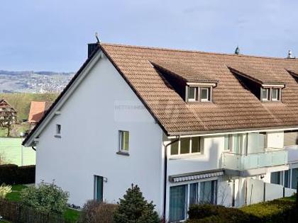 Reiheneckhaus in 8832 Wollerau