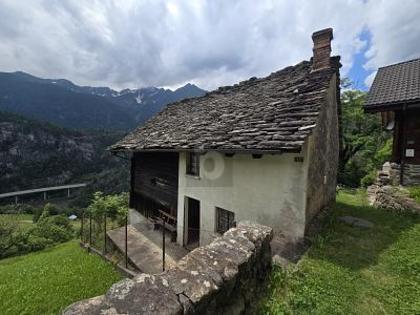 Ferienhaus in 6760 Faido