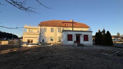 Einfamilienhaus in 2338 Les Emibois