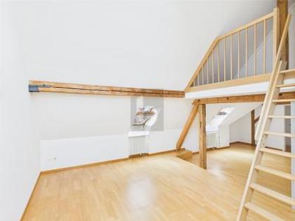 Dachgeschosswohnung in 8032 Zürich