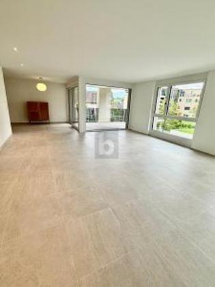 Etagenwohnung in 8733 Eschenbach SG