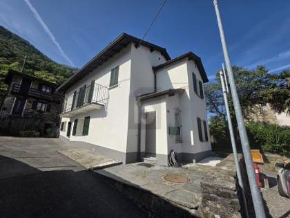 Einfamilienhaus in 6579 Piazzogna