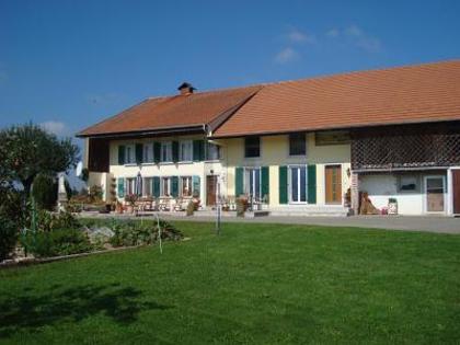 Bauernhaus in 1741 Cottens FR