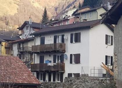 Mehrfamilienhaus in 6951 Bogno
