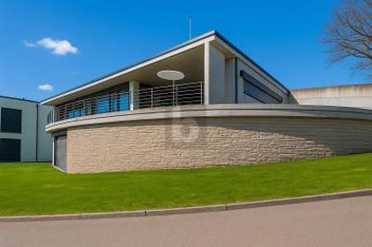 Penthouse in 2740 Moutier
