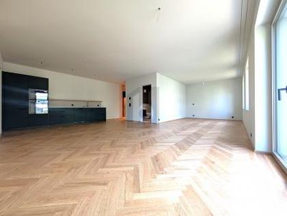 Etagenwohnung in 8712 Stäfa