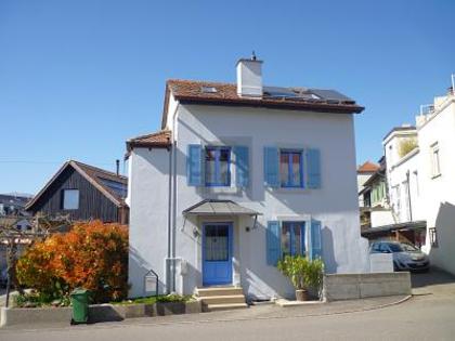 Einfamilienhaus in 1373 Chavornay