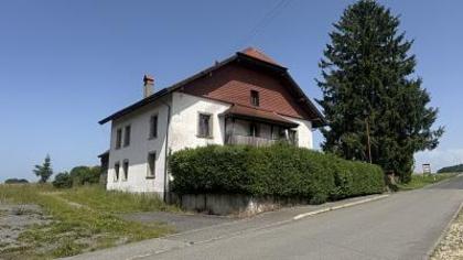 Landhaus in 1464 Chavannes-le-Chêne
