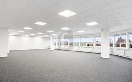Bürofläche in 8153 Rümlang