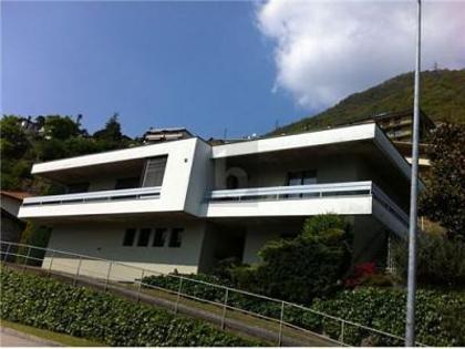 Mehrfamilienhaus in 6595 Riazzino