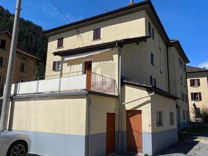 Etagenwohnung in 6775 Ambrì