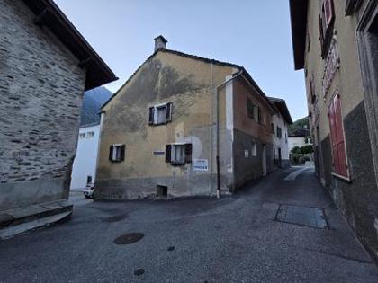 Einfamilienhaus in 6563 Mesocco