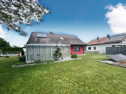 Mehrfamilienhaus in 86836 Graben