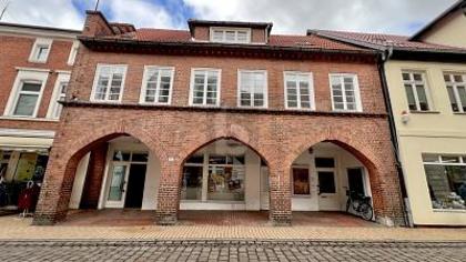 Mehrfamilienhaus in 19306 Neustadt-Glewe