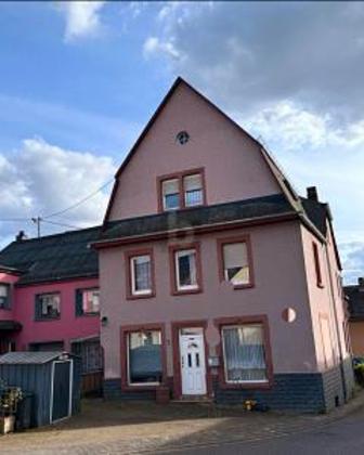 Wohn- und Geschäftshaus in 54538 Bausendorf