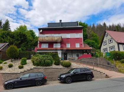 Mehrfamilienhaus in 98666 Masserberg