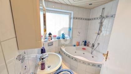 Etagenwohnung in 83734 Hausham