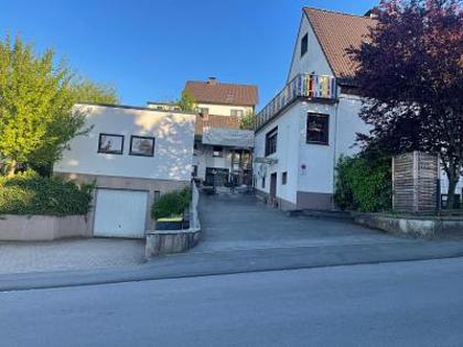 Geschäftshaus in 58802 Balve