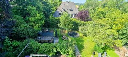 Zweifamilienhaus in 45219 Essen