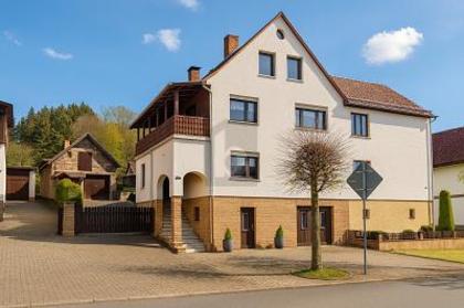 Zweifamilienhaus in 98596 Trusetal