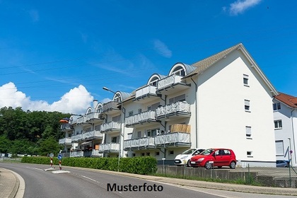 Mehrfamilienhaus in 08112 Wilkau-Haßlau