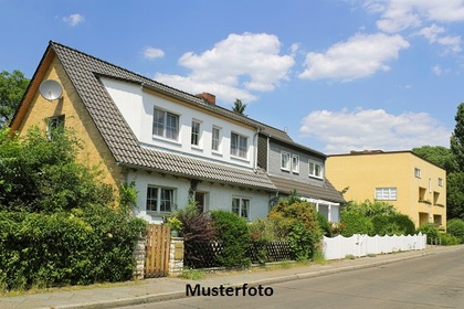 Zweifamilienhaus in 08289 Schneeberg