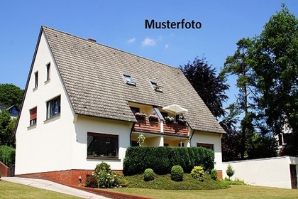Zweifamilienhaus in 27612 Loxstedt