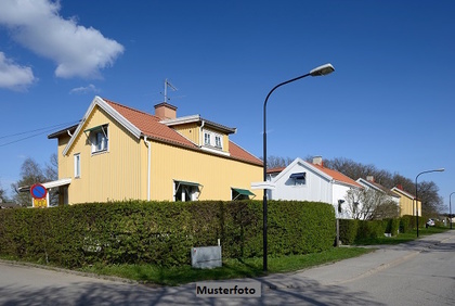 Zweifamilienhaus in 52146 Würselen