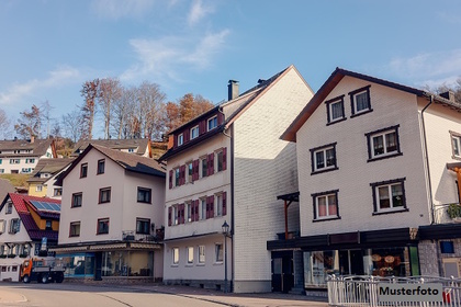 Mehrfamilienhaus in 53129 Bonn