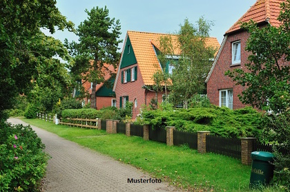 Mehrfamilienhaus in 40470 Düsseldorf