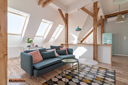 Dachgeschosswohnung in 13403 Berlin
