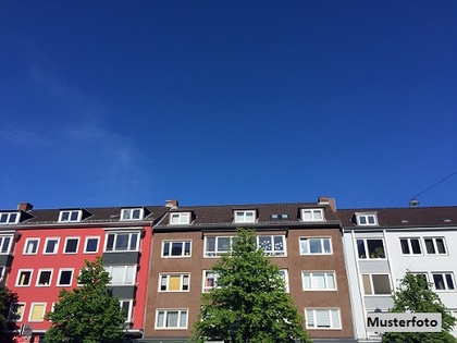 Mehrfamilienhaus in 08525 Plauen