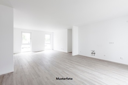 Doppelhaushälfte in 99718 Greußen
