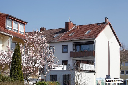 Mehrfamilienhaus in 56305 Döttesfeld