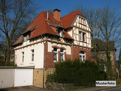 Doppelhaushälfte in 82223 Eichenau