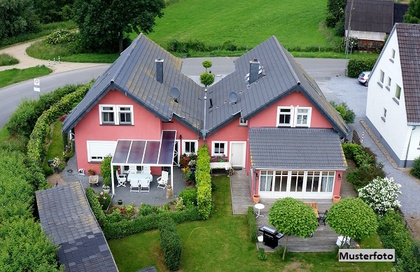 Doppelhaushälfte in 58791 Werdohl