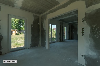 Mehrfamilienhaus in 32791 Lage