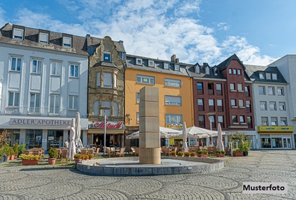 Mehrfamilienhaus in 50667 Köln