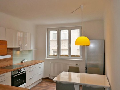Wohnung in 1160 Wien, U6 Josefstädter Straße, Bim 2, 43, 44