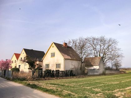 Einfamilienhaus in 2801 Katzelsdorf