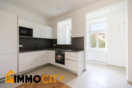 Terrassenwohnung in 1110 Wien, Enkplatz, EKZ-Simmering