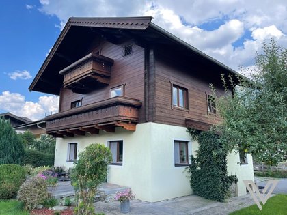 Mehrfamilienhaus in 5751 Maishofen