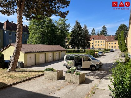 Wohnung in 3160 Traisen, Einkaufsmöglichkeiten (Gratisbus 2mal pro Woche ins Zentrum) - Arzt - Schule, Kindergarten, Cafe, Bank, Spielplatz, Bushaltestelle - Sehr ruhige und geschützte Lage in kleiner Siedlung - viel