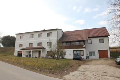 Mehrfamilienhaus in 3331 Kematen